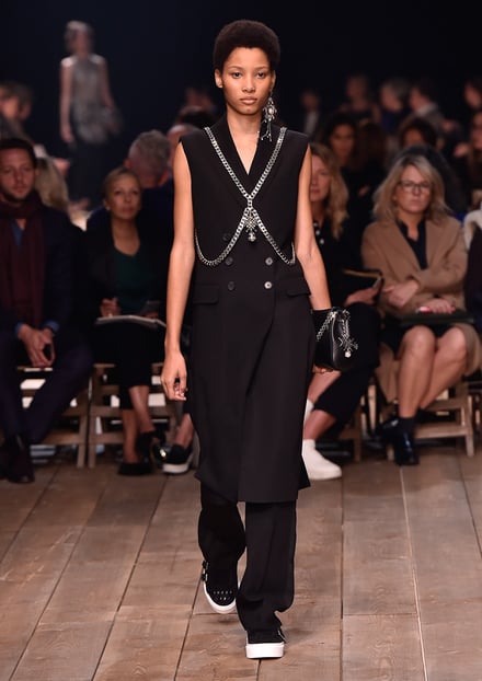 Alexander McQueen 2016SS パリコレクション 画像18/41