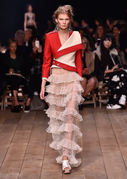 Alexander McQueen 2016SS パリコレクション 画像32/41