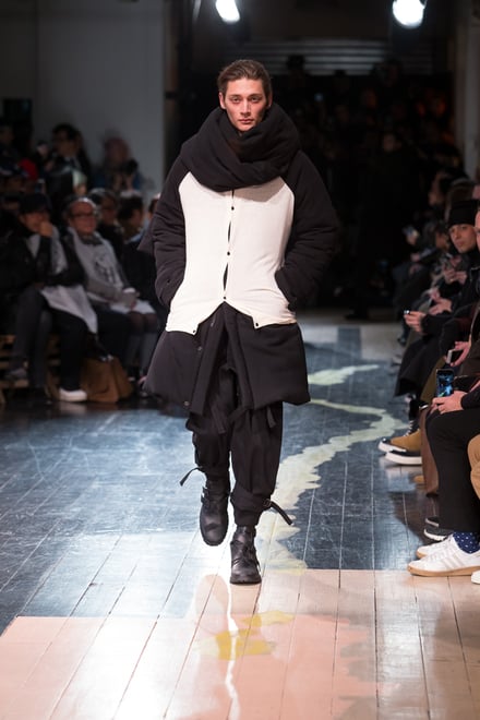 Yohji Yamamoto HOMME 2016-17AW パリコレクション 画像2/40