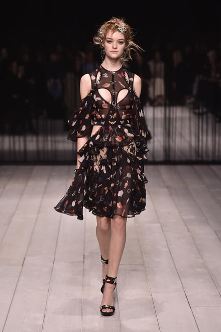 Alexander McQueen -Women's- 2016-17AW ロンドンコレクション 画像4/42