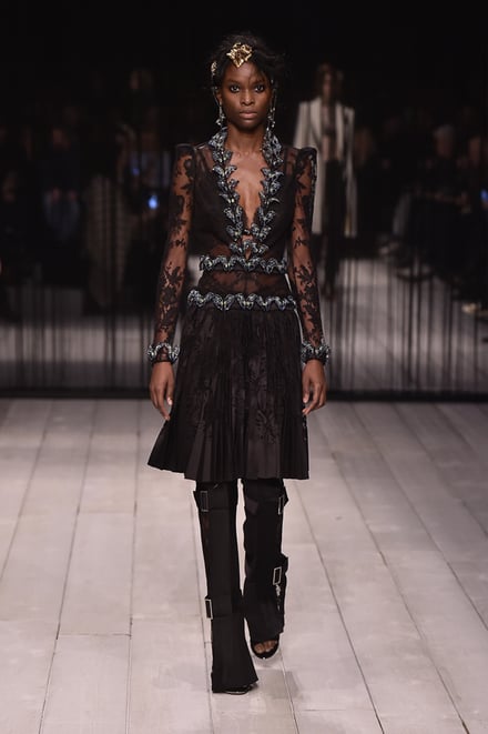 Alexander McQueen -Women's- 2016-17AW ロンドンコレクション 画像14/42