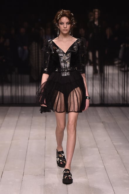 Alexander McQueen -Women's- 2016-17AW ロンドンコレクション 画像29/42
