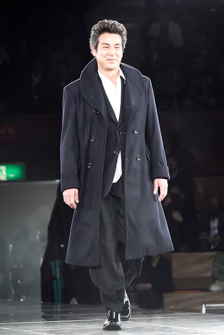 YOHJI YAMAMOTO THE MEN 2010-11AWコレクション 画像4/41