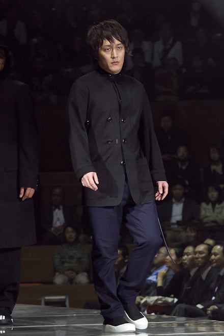 YOHJI YAMAMOTO THE MEN 2010-11AWコレクション 画像23/41
