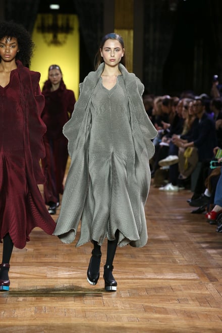 ISSEY MIYAKE 2017-18AW パリコレクション 画像36/49