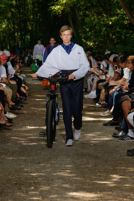 BALENCIAGA -Men's- 2018SS パリコレクション 画像31/56
