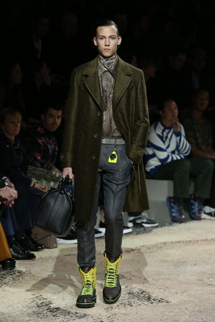 LOUIS VUITTON -Men's- 2018-19AW パリコレクション 画像32/52