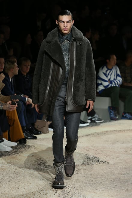 LOUIS VUITTON -Men's- 2018-19AW パリコレクション 画像38/52