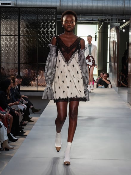 BURBERRY 2019SS ロンドンコレクション 画像76/134
