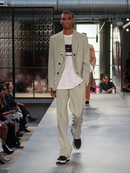 BURBERRY 2019SS ロンドンコレクション 画像100/134