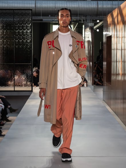 BURBERRY 2019SS ロンドンコレクション 画像101/134