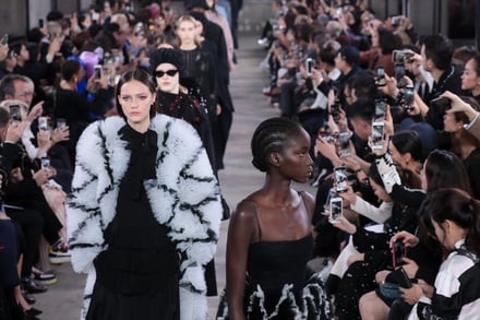 VALENTINO 2019 Pre-Fall 東京コレクション 画像201/205