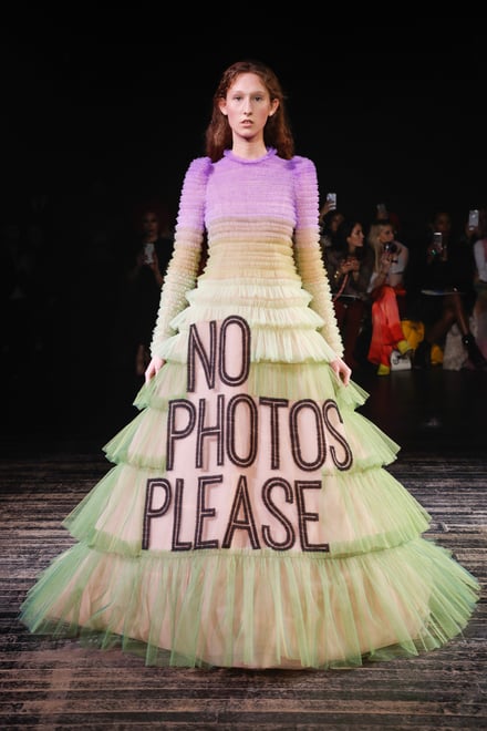 VIKTOR&ROLF 2019SS Couture パリコレクション 画像1/20