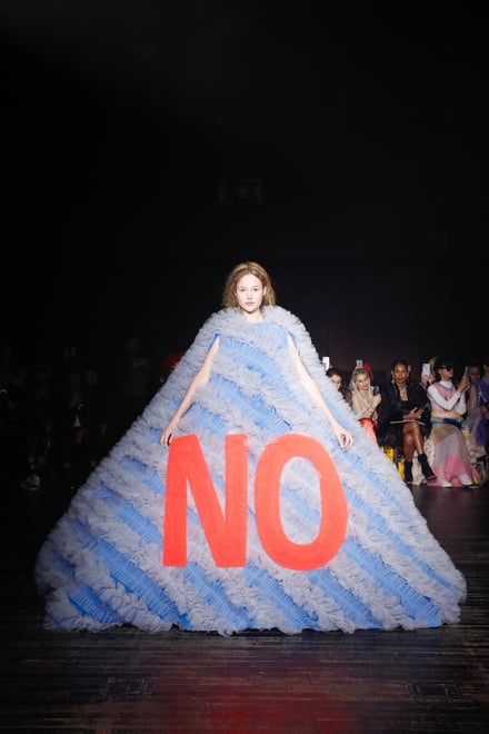 VIKTOR&ROLF 2019SS Couture パリコレクション 画像10/20