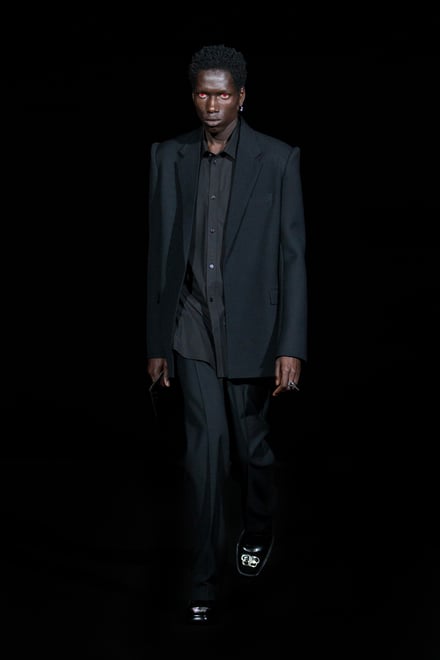 BALENCIAGA 2019-20AW パリコレクション 画像2/109