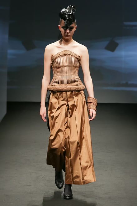 FUKUSHIMA PRIDE by JUNKO KOSHINO 2019-20AW 東京コレクション 画像2/91