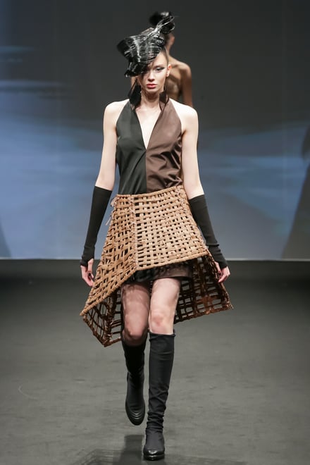 FUKUSHIMA PRIDE by JUNKO KOSHINO 2019-20AW 東京コレクション 画像4/91