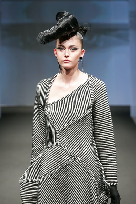 FUKUSHIMA PRIDE by JUNKO KOSHINO 2019-20AW 東京コレクション 画像14/91