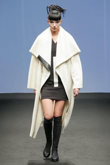 FUKUSHIMA PRIDE by JUNKO KOSHINO 2019-20AW 東京コレクション 画像25/91