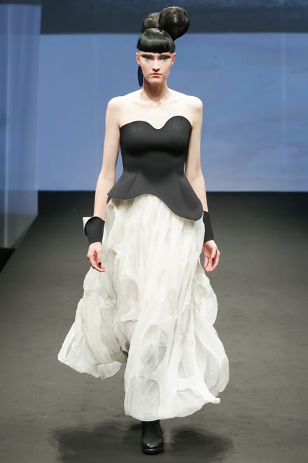 FUKUSHIMA PRIDE by JUNKO KOSHINO 2019-20AW 東京コレクション 画像34/91