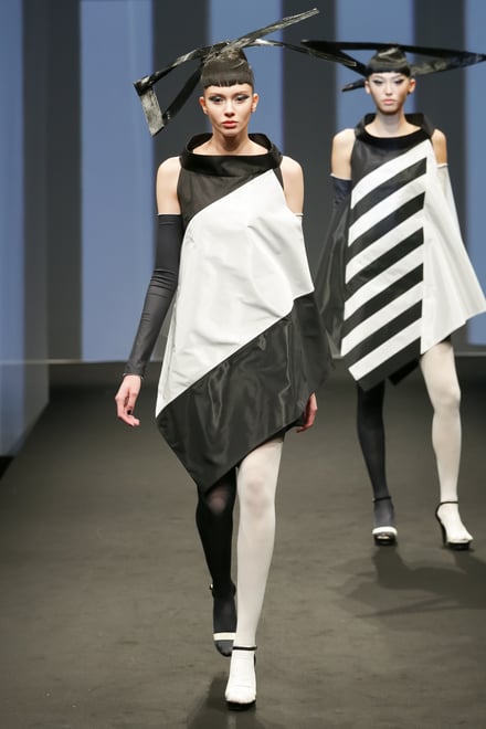 FUKUSHIMA PRIDE by JUNKO KOSHINO 2019-20AW 東京コレクション 画像49/91