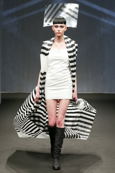 FUKUSHIMA PRIDE by JUNKO KOSHINO 2019-20AW 東京コレクション 画像75/91