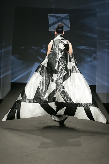 FUKUSHIMA PRIDE by JUNKO KOSHINO 2019-20AW 東京コレクション 画像86/91