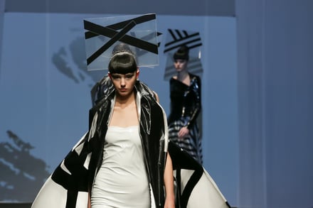 FUKUSHIMA PRIDE by JUNKO KOSHINO 2019-20AW 東京コレクション 画像88/91