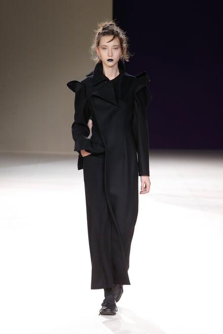 Yohji Yamamoto -Women's- 2019-20AW パリコレクション 画像2/52