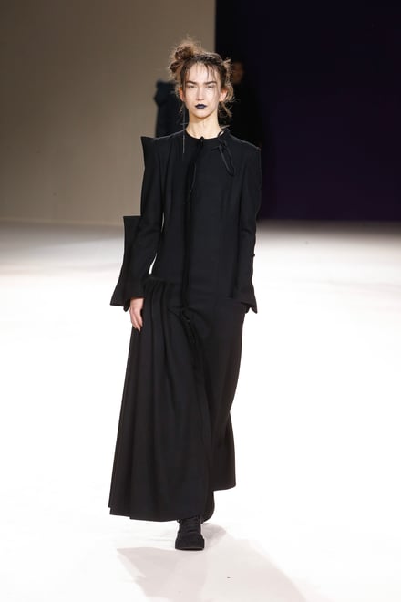 Yohji Yamamoto -Women's- 2019-20AW パリコレクション 画像4/52