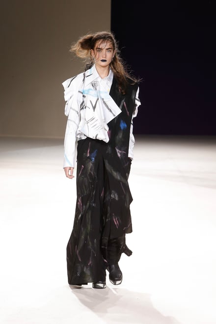 Yohji Yamamoto -Women's- 2019-20AW パリコレクション 画像12/52