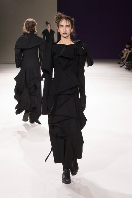 Yohji Yamamoto -Women's- 2019-20AW パリコレクション 画像26/52