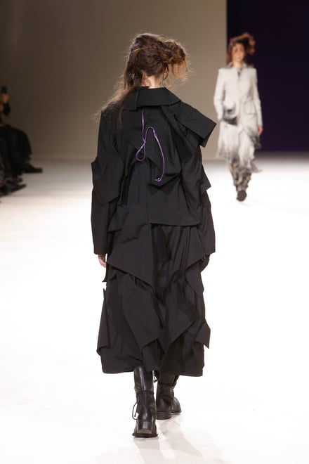 Yohji Yamamoto -Women's- 2019-20AW パリコレクション 画像44/52
