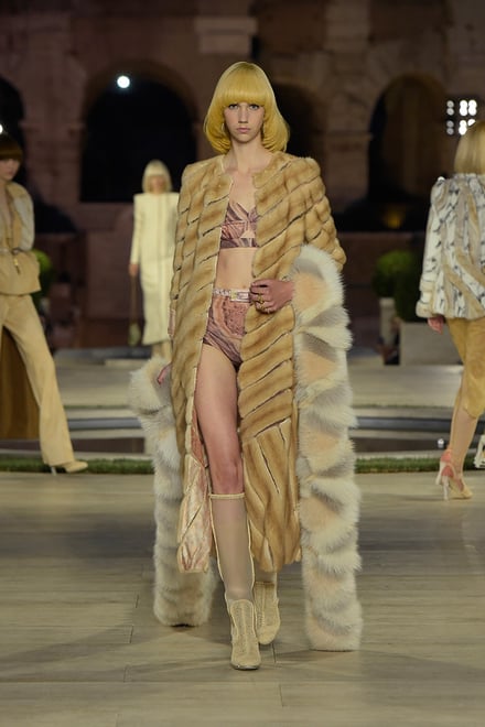 FENDI 2019-20AW Coutureコレクション 画像7/50
