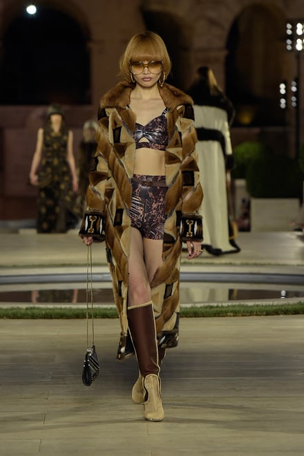 FENDI 2019-20AW Coutureコレクション 画像19/50