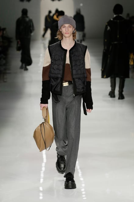 FENDI -Men's- 2020-21AW ミラノコレクション 画像17/54