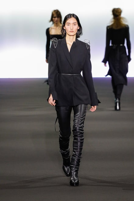 ANN DEMEULEMEESTER -Women's- 2020-21AW パリコレクション 画像3/37