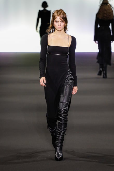 ANN DEMEULEMEESTER -Women's- 2020-21AW パリコレクション 画像4/37