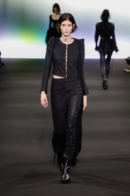 ANN DEMEULEMEESTER -Women's- 2020-21AW パリコレクション 画像5/37