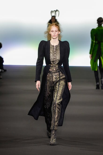 ANN DEMEULEMEESTER -Women's- 2020-21AW パリコレクション 画像18/37