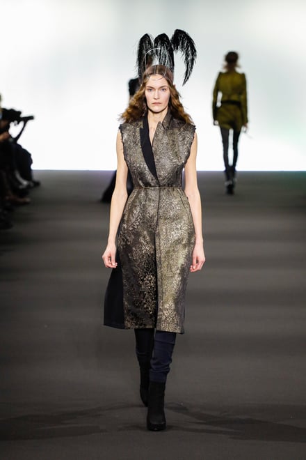 ANN DEMEULEMEESTER -Women's- 2020-21AW パリコレクション 画像19/37