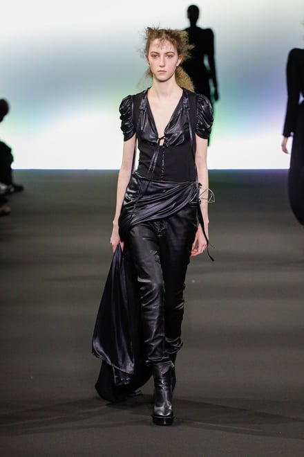 ANN DEMEULEMEESTER -Women's- 2020-21AW パリコレクション 画像20/37