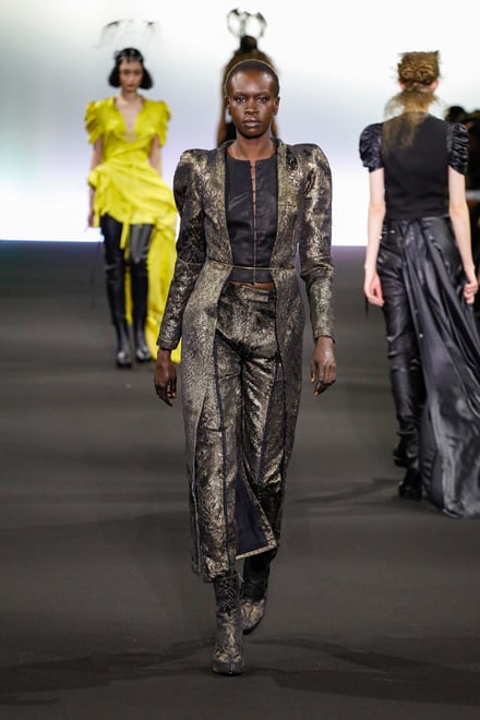 ANN DEMEULEMEESTER -Women's- 2020-21AW パリコレクション 画像21/37