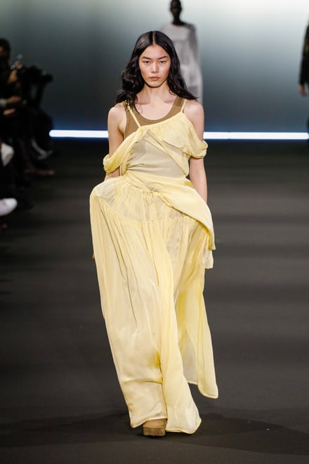 ANN DEMEULEMEESTER -Women's- 2020-21AW パリコレクション 画像26/37