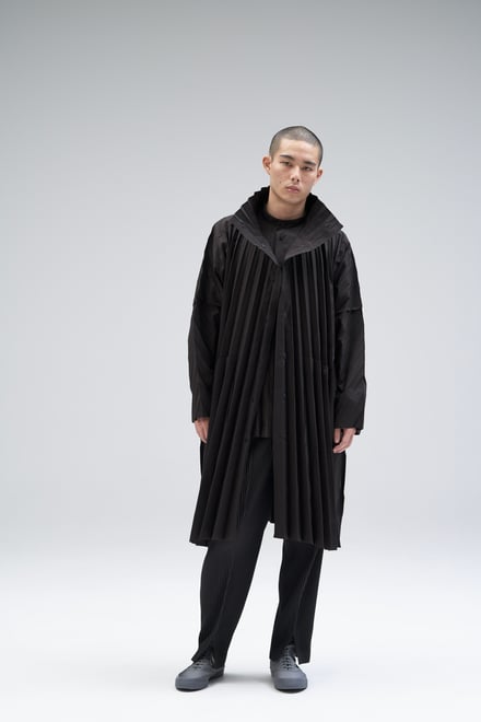 ISSEY　MIYAKE　21aw　MONOCHROME　PLANET　　人気満点