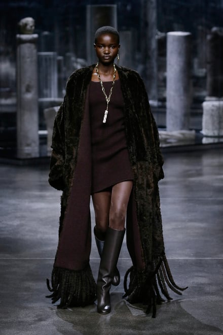 FENDI -Women's- 2021年秋冬コレクションコレクション | ミラノ | 画像 ネット販促 希少 フェンディ コレクション ショートブーティ ブーツ