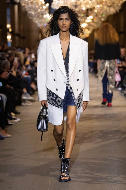 LOUIS VUITTON -Women's- 2022年春夏コレクション | パリ | 画像44枚