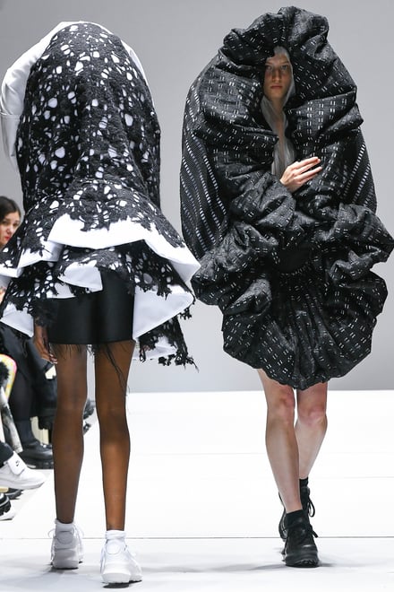 Jupe Serge Rosette Comme Des Garçons 2024 - Taille S, Noire, Mi-longueur