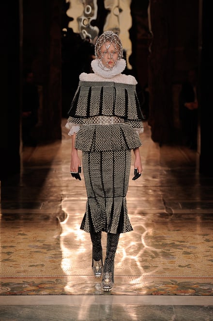 Alexander McQueen 2013-14AW パリコレクション 画像4/10