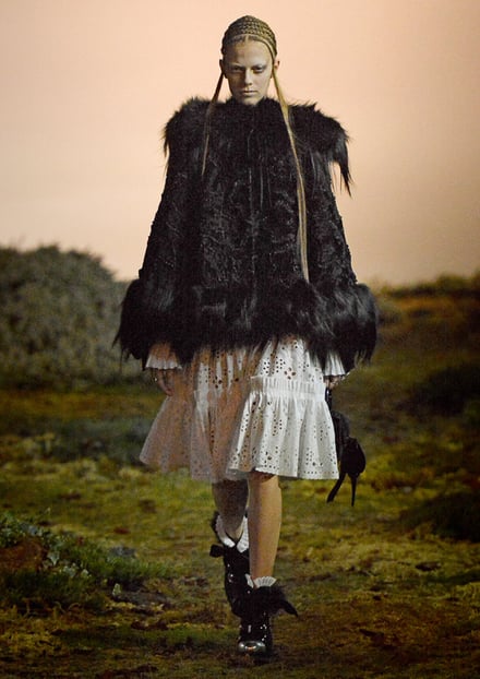Alexander McQueen 2014-15AW パリコレクション 画像2/33